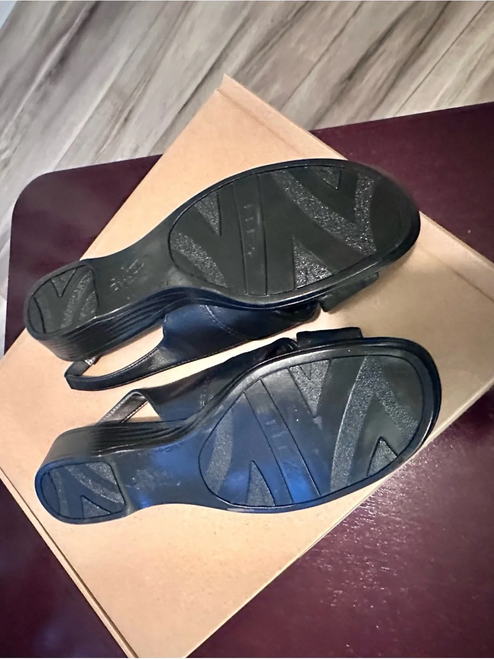 LifeStride Soft System Slingback Sandals Women’s 7.5M Knotted Front NIB